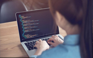 安顺 api php源码,下载的php源码怎么运行呢？
